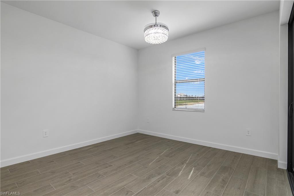 19437 Hinkley Dr Property Photo 17