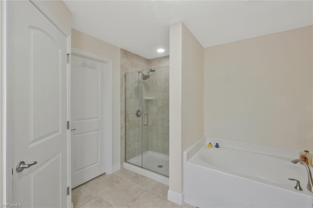 2703 Ne 7th Ave Property Photo 16