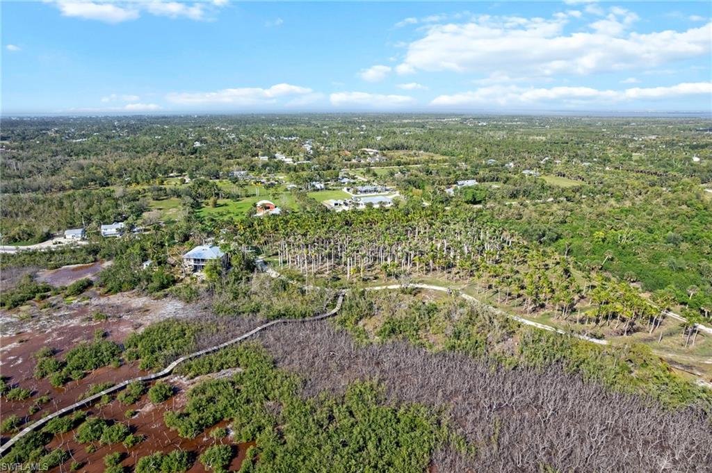 7377 Pineland Rd Property Photo 42