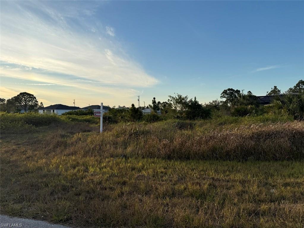753 Phelps St E Property Photo 2