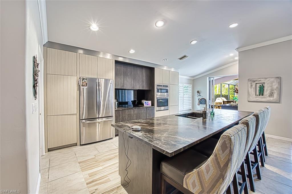9046 Shadow Glen Way Property Photo 15