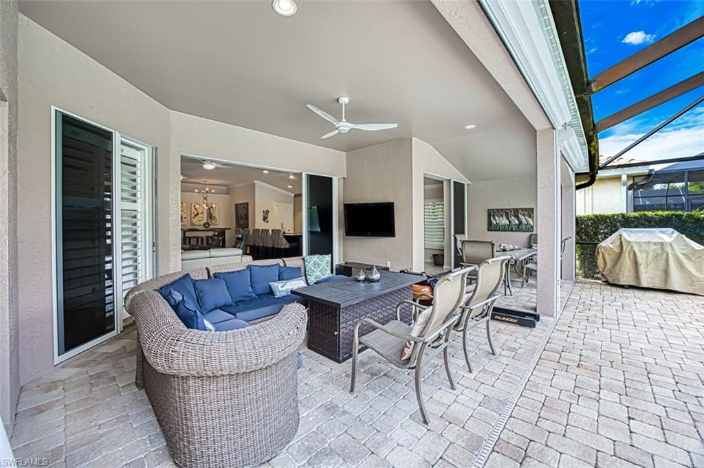 9046 Shadow Glen Way Property Photo 21
