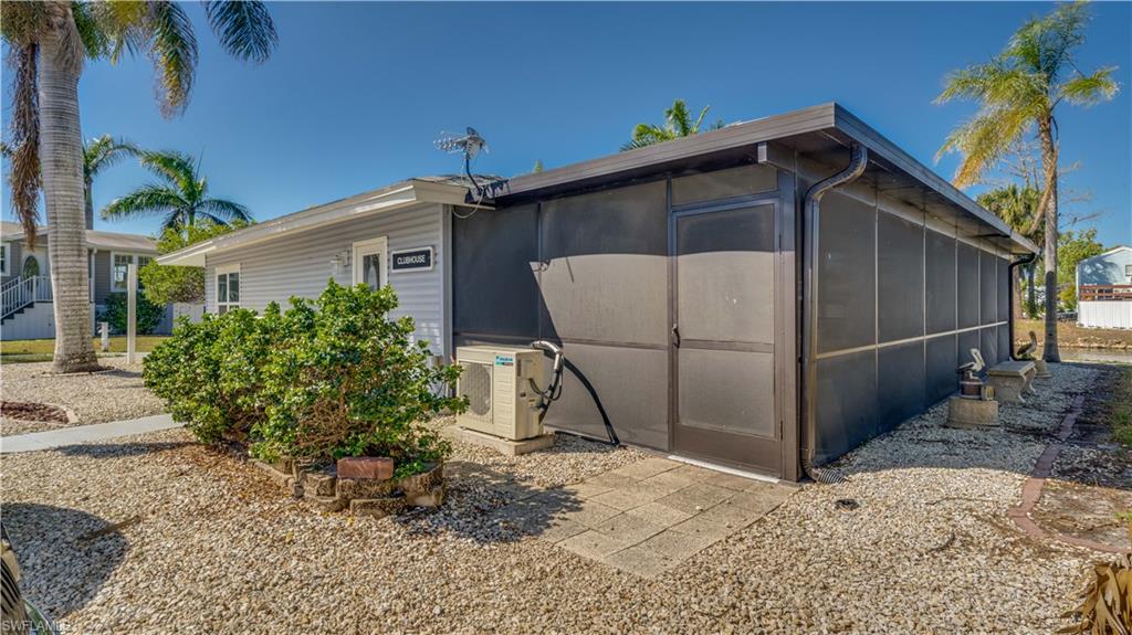 17134 Taffy St Property Photo 31
