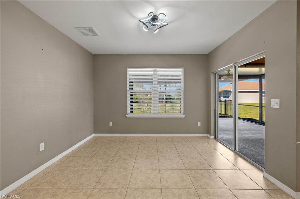 7765 Mikasa Dr Property Photo 8