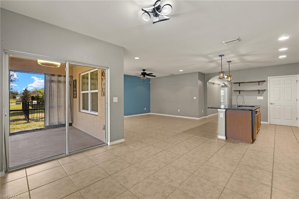 7765 Mikasa Dr Property Photo 9