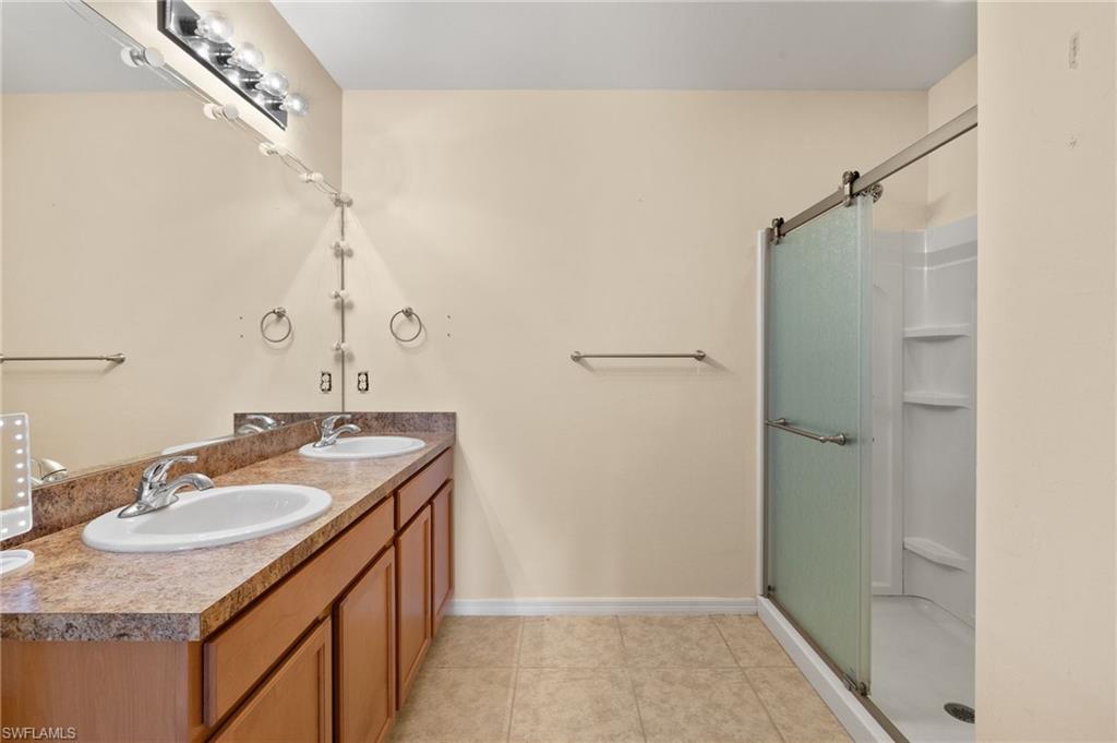 7765 Mikasa Dr Property Photo 20