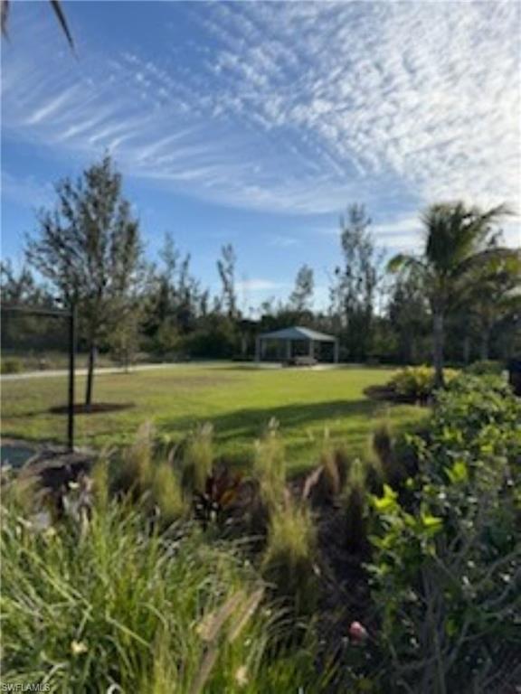 7765 Mikasa Dr Property Photo 34