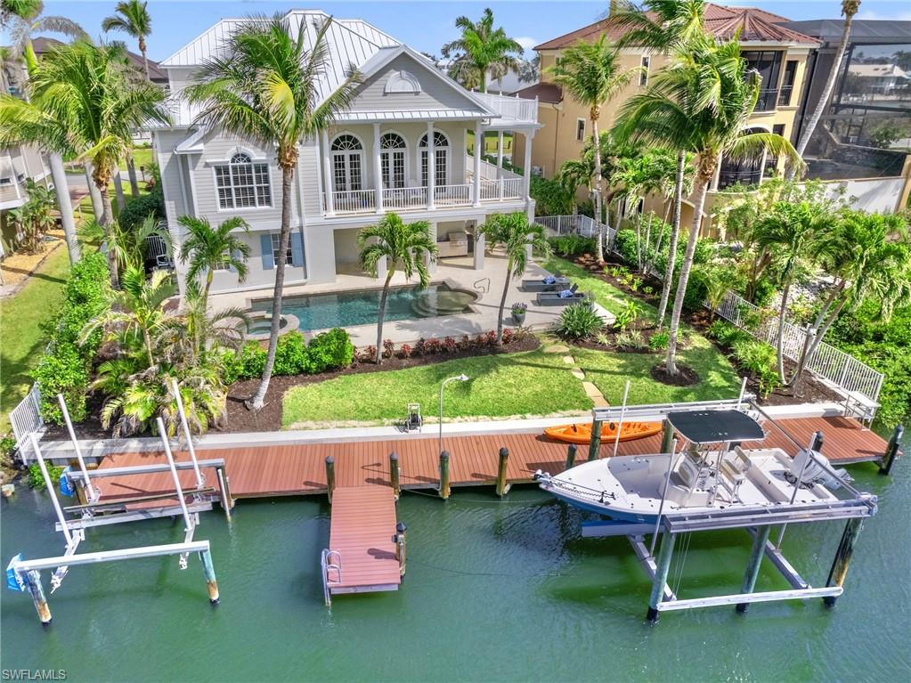18200 Old Pelican Bay Dr Property Photo