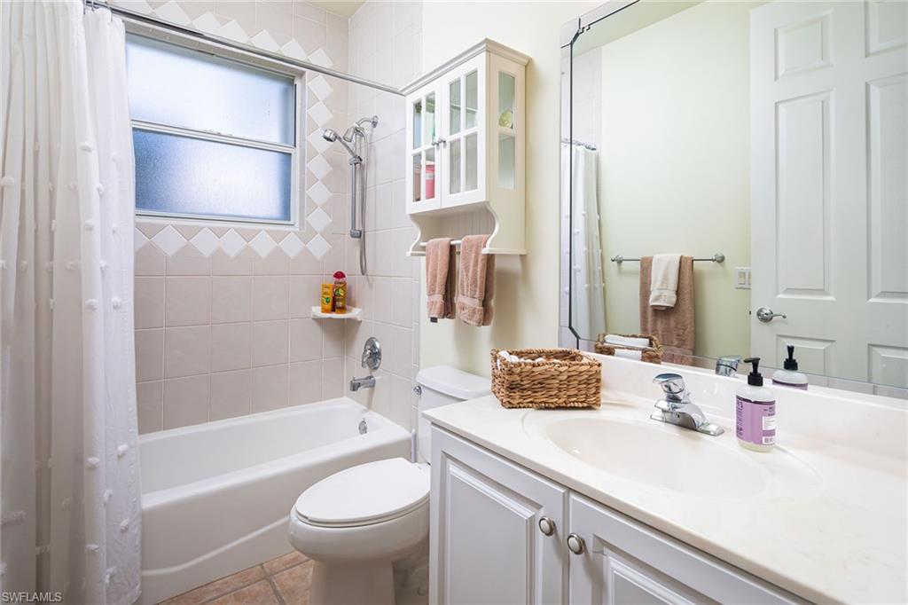 8128 Las Palmas Way Property Photo 28