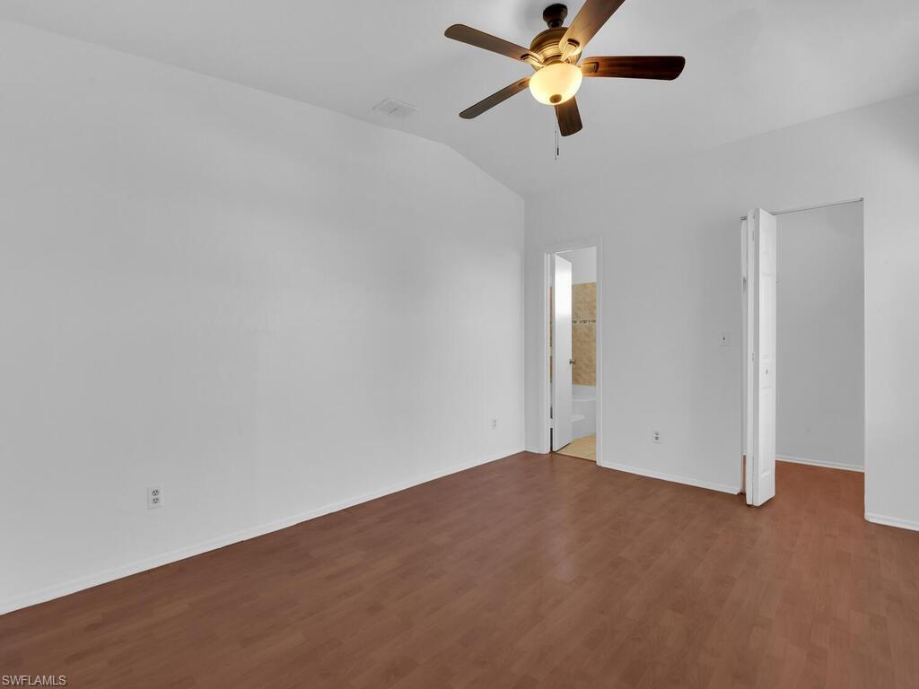 302 Nw 5th Ter Property Photo 13