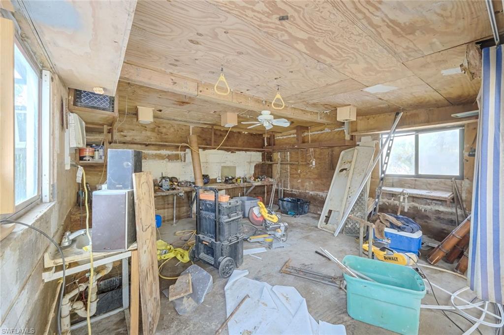 260 Sterling Ave Property Photo 36
