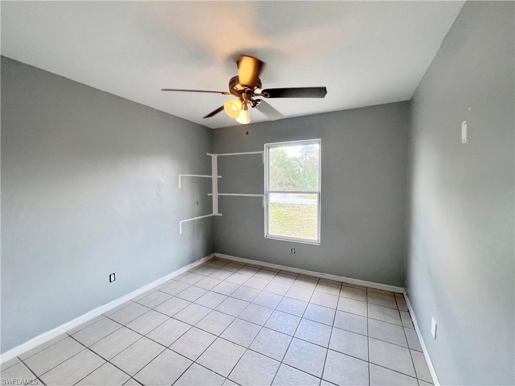 605 Leo Ave N Property Photo 11