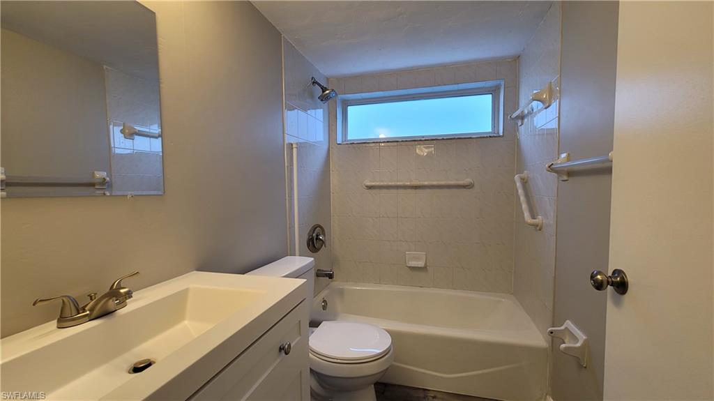 425 Sw 47th Ter # 7 Property Photo 16