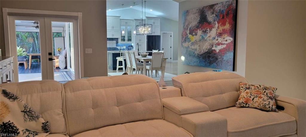12565 Coconut Creek Ct Property Photo 8