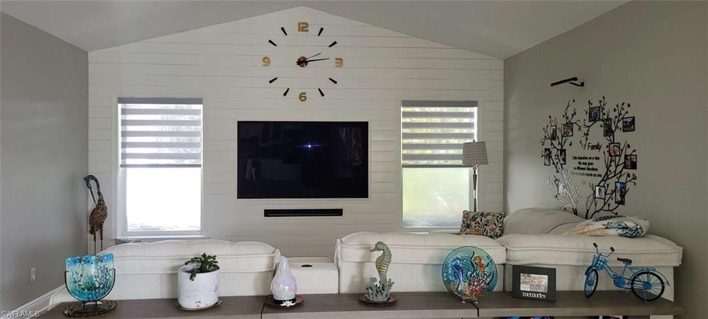 12565 Coconut Creek Ct Property Photo 9