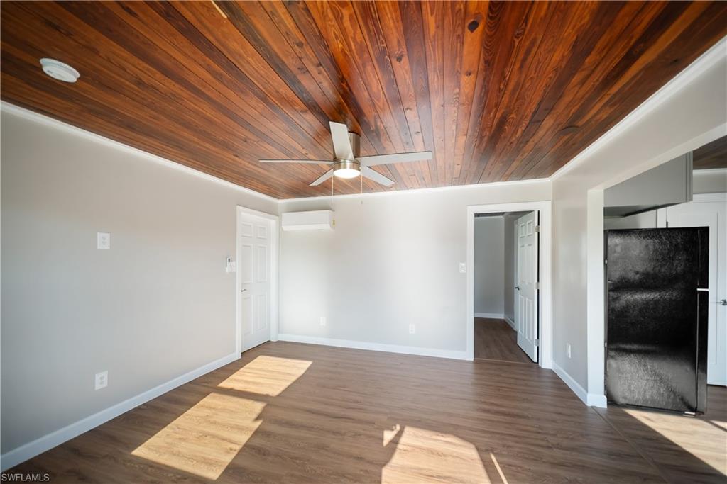1157 4th Way Property Photo 20
