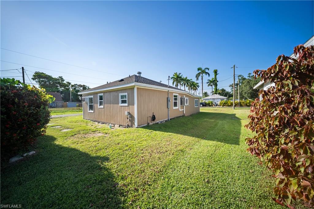 1157 4th Way Property Photo 28