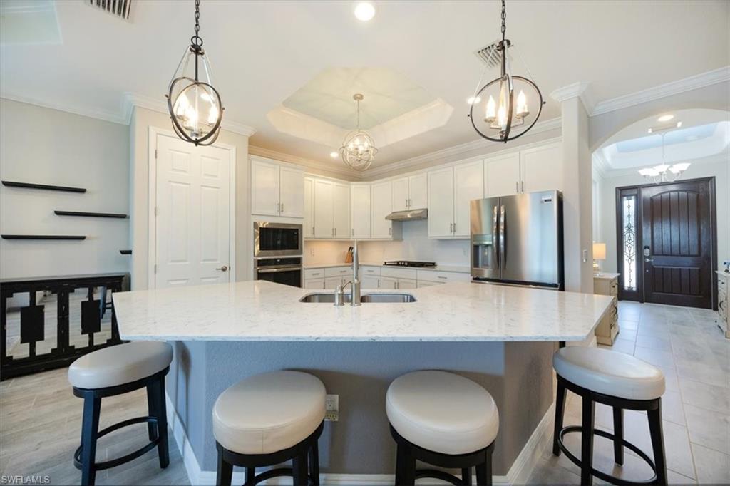 2014 Mustique St Property Photo 5
