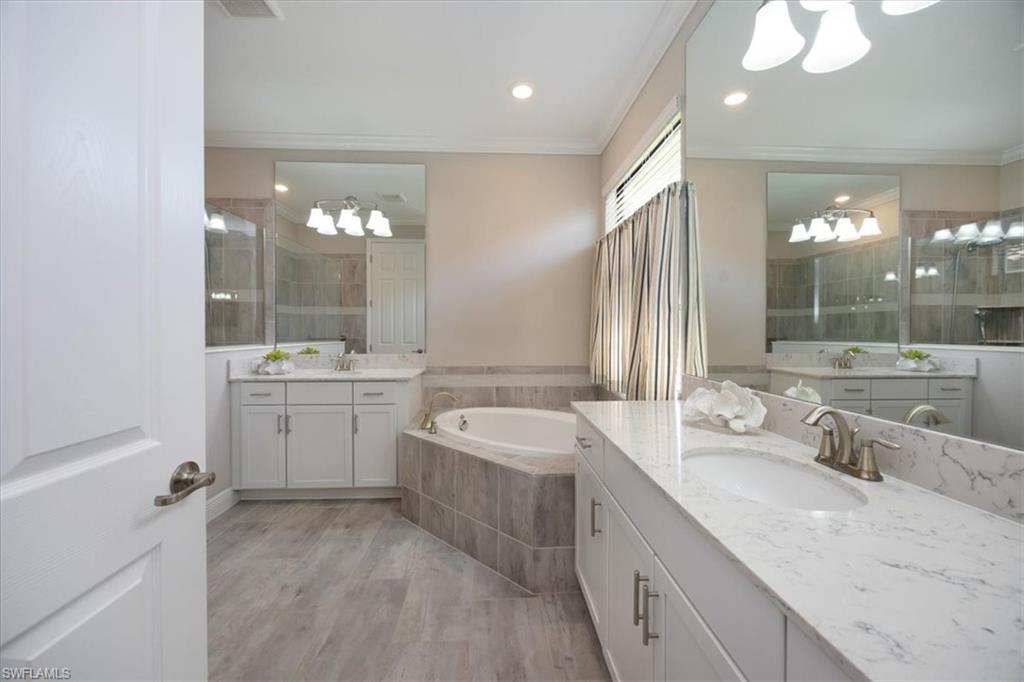 2014 Mustique St Property Photo 9