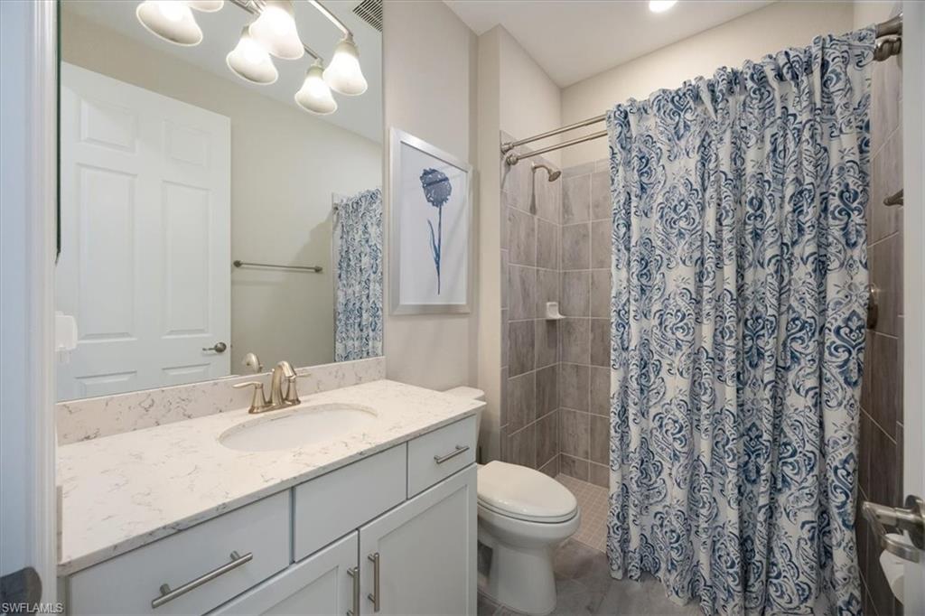2014 Mustique St Property Photo 12