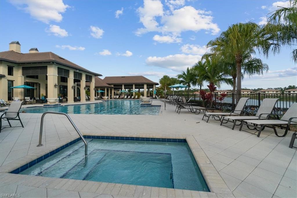 2014 Mustique St Property Photo 20