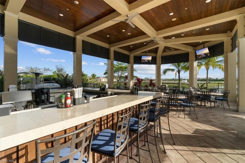 2014 Mustique St Property Photo 24