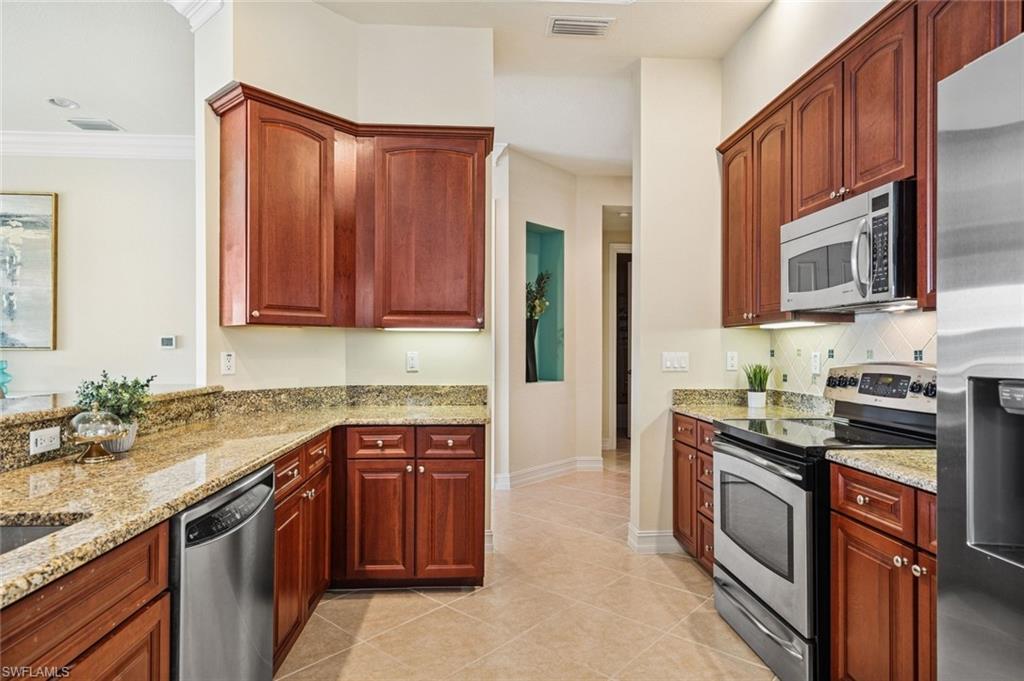 7168 Lemuria Cir # 1701 Property Photo 7