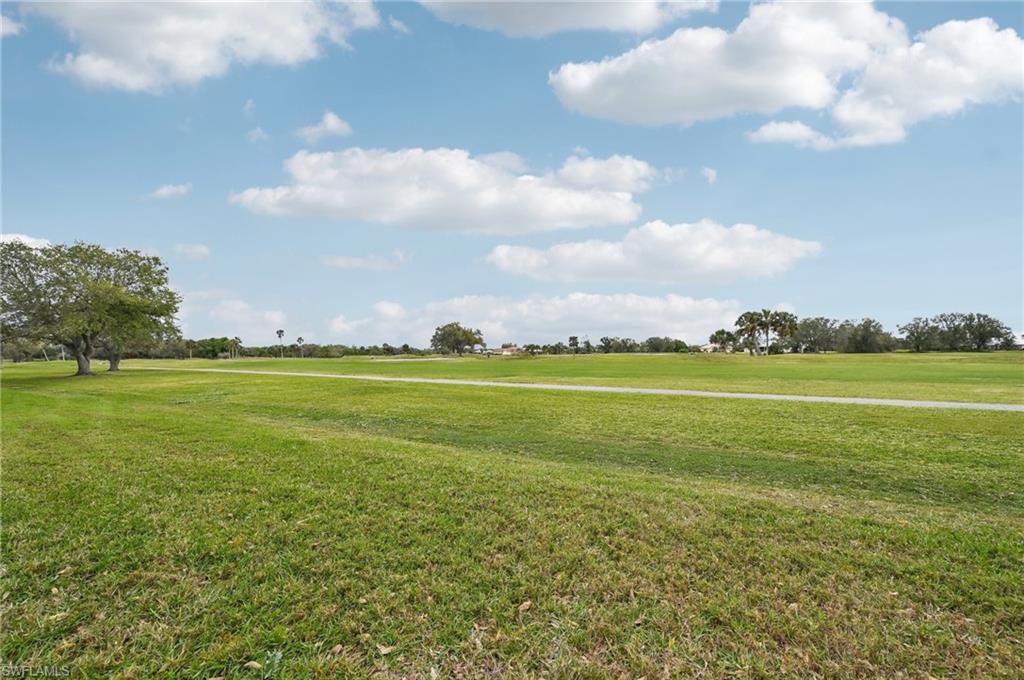 8182 Sw Sunnybreeze Rd Property Photo 25