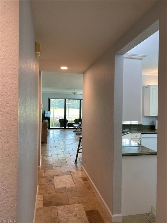 2443 Ravenna Blvd # 102 Property Photo 9