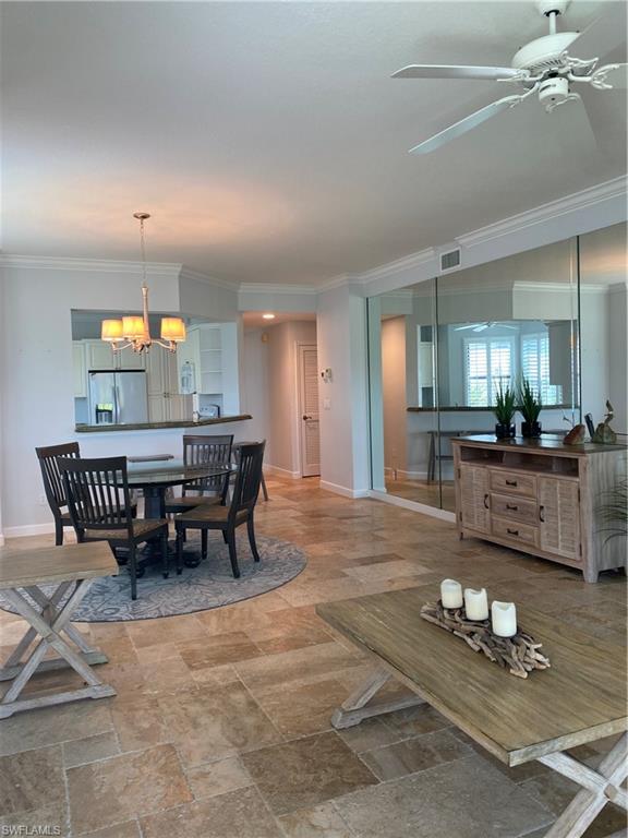 2443 Ravenna Blvd # 102 Property Photo 10