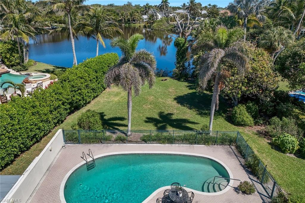 645 Bougainvillea Rd Property Photo