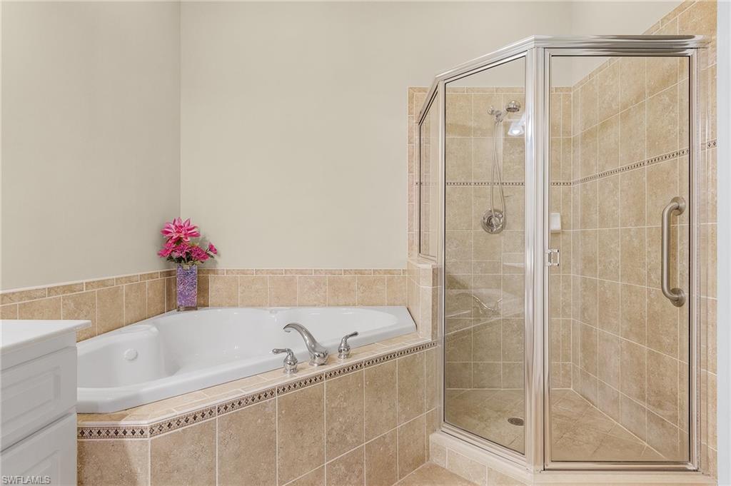 4235 Se 20th Pl # C201 Property Photo 24