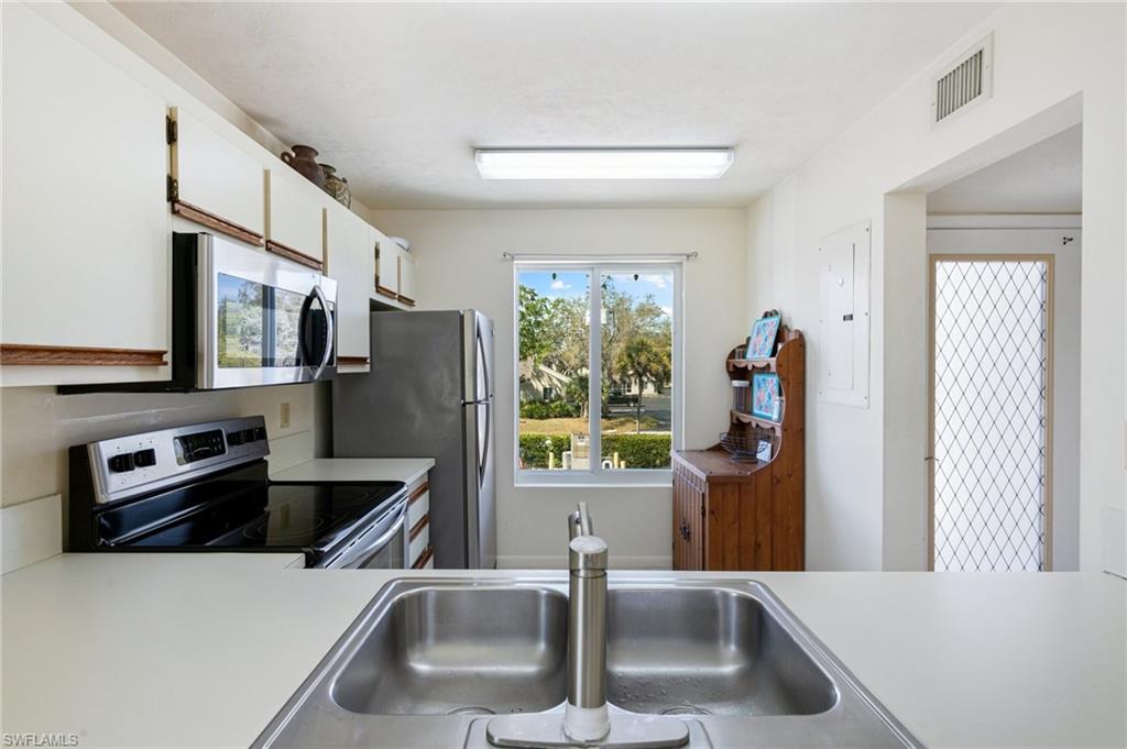 2155 San Marco Rd # 204 Property Photo 6