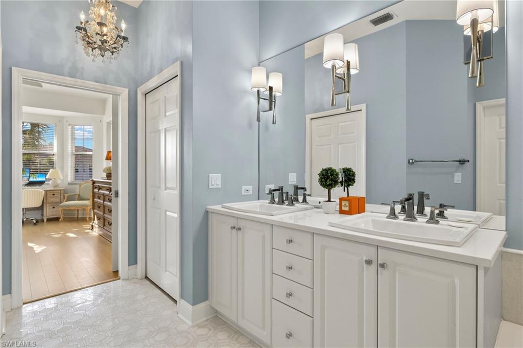5065 Yacht Harbor Dr # 203 Property Photo 21