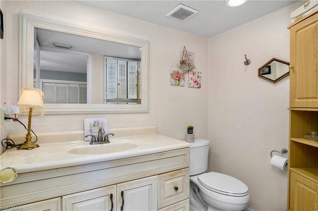 7400 College Pkwy # 5b Property Photo 7