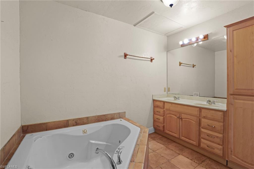 1607 Ardmore Rd Property Photo 29