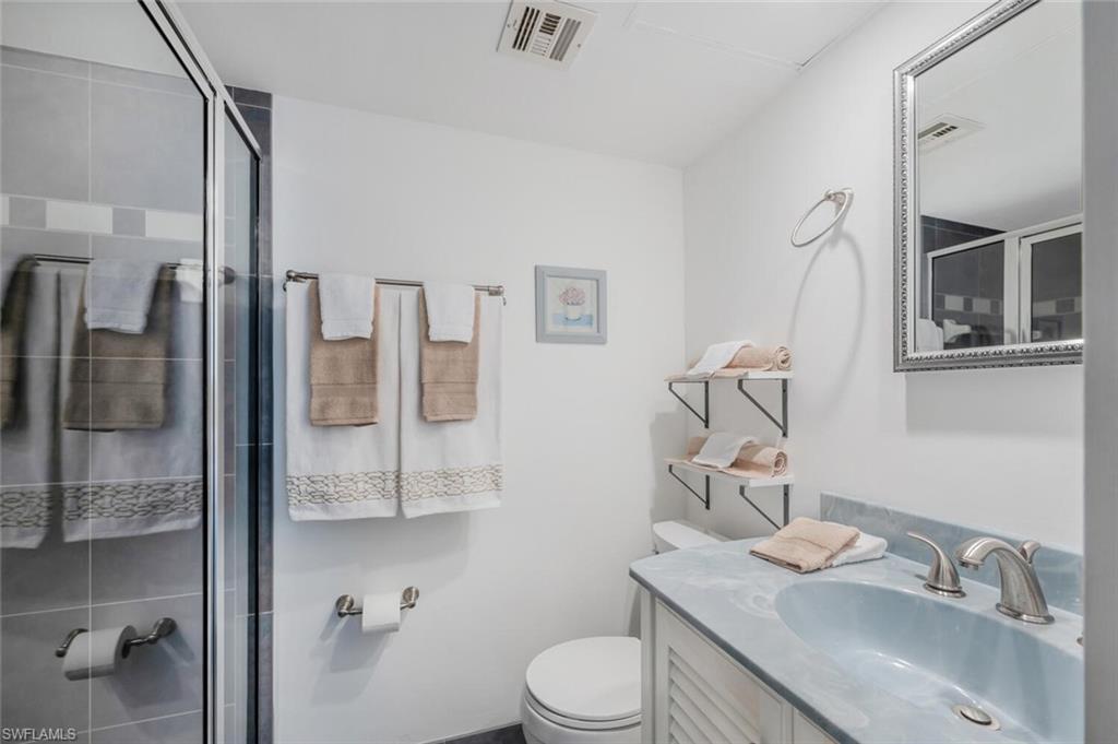 37 High Point Cir E # 607 Property Photo 16