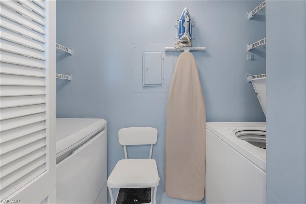 37 High Point Cir E # 607 Property Photo 17