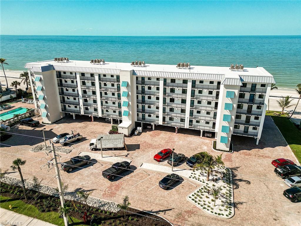 4770 Estero Blvd # 109 Property Photo