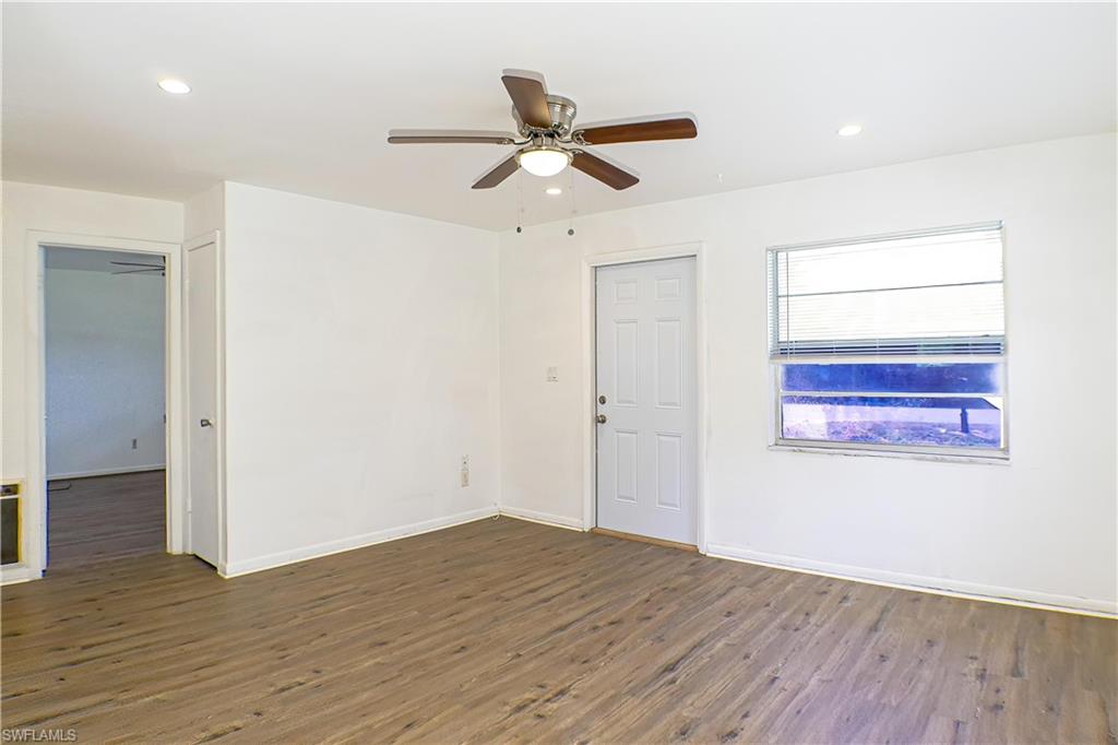 19091 Holly Rd Property Photo 3