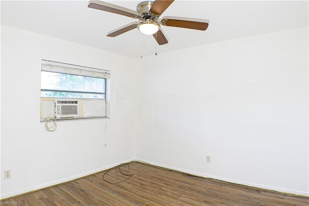 19091 Holly Rd Property Photo 8