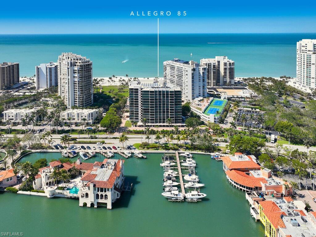4031 Gulf Shore Blvd N # 8f Property Photo