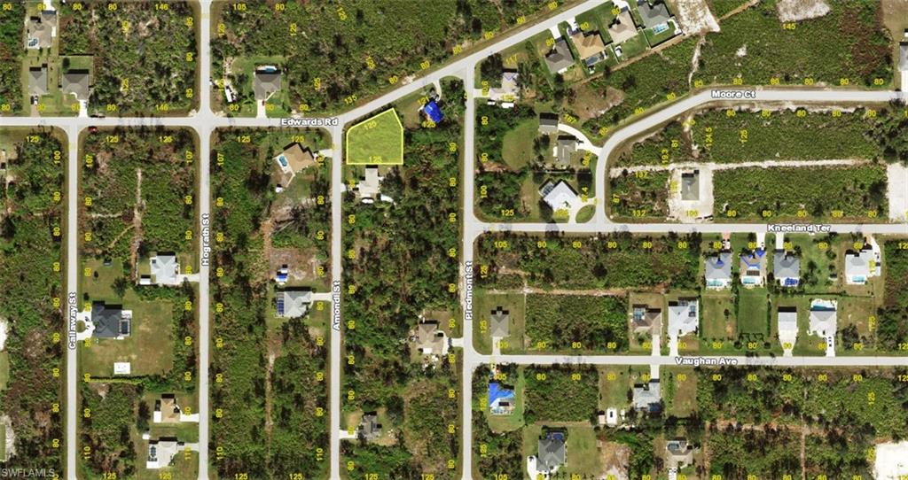 12093 Edwards Rd Property Photo 2