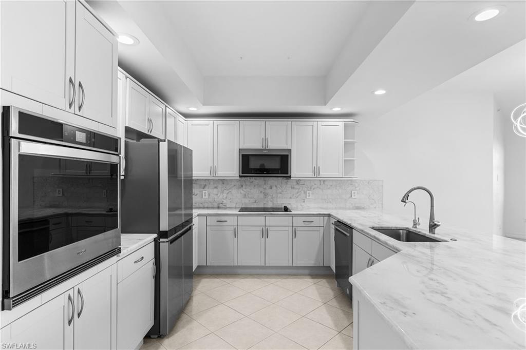 14380 Riva Del Lago Dr # 802 Property Photo 7