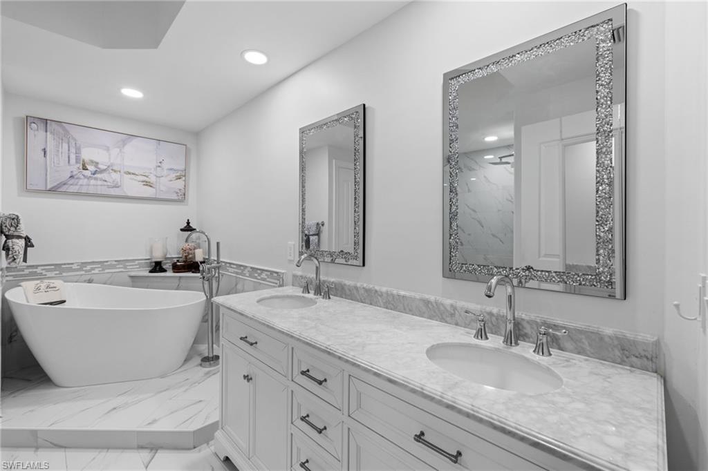 14380 Riva Del Lago Dr # 802 Property Photo 18