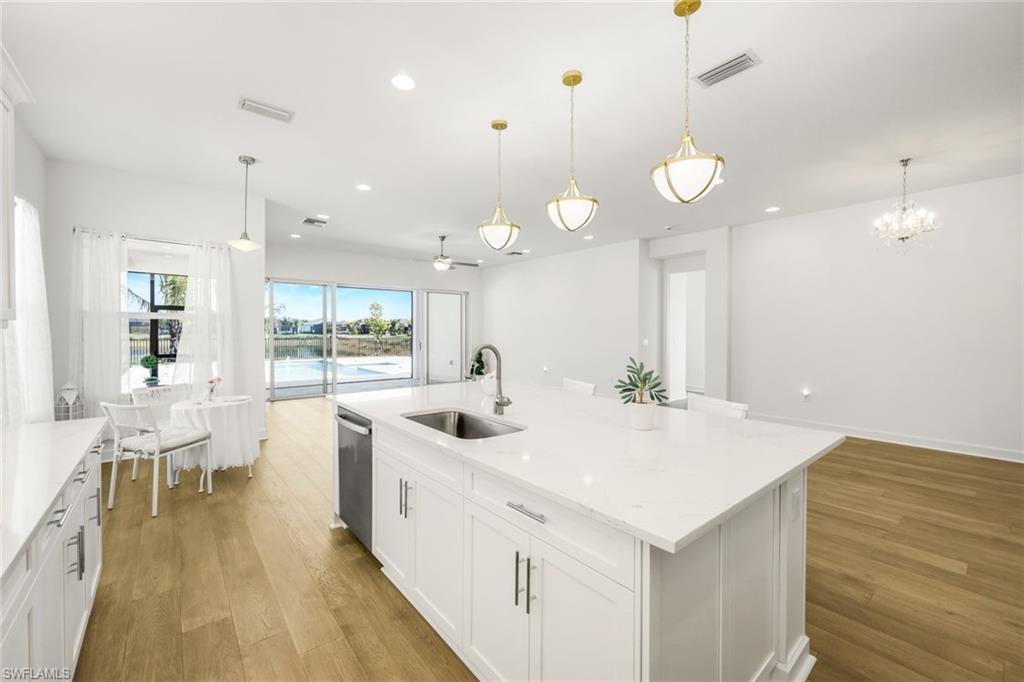 12243 Lotus Ave Property Photo 9