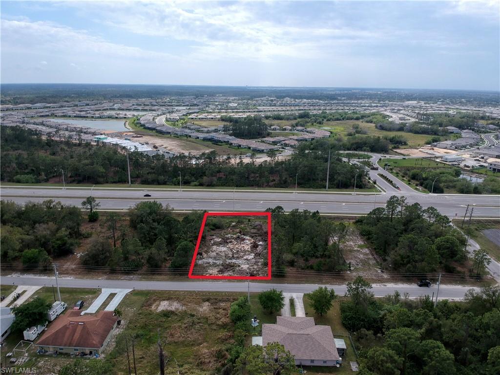 924 Meadow Rd Property Photo 3