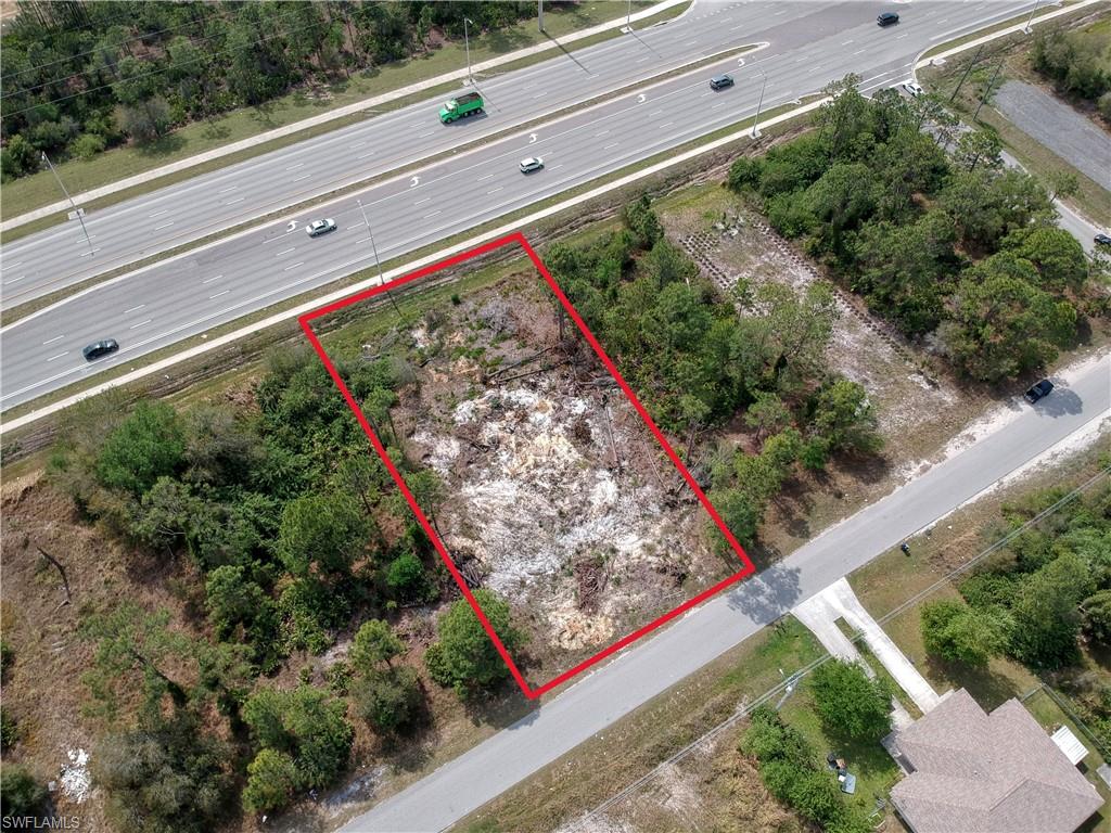 924 Meadow Rd Property Photo 4