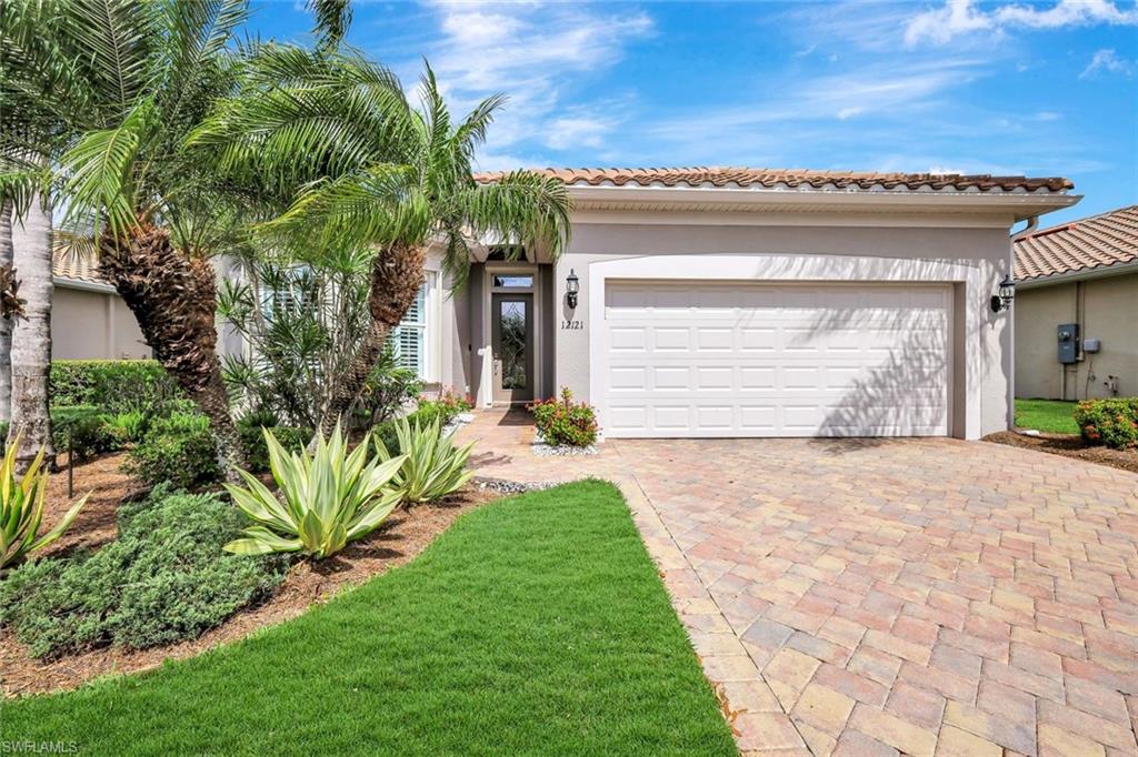 12121 Chrasfield Chase Property Photo 5