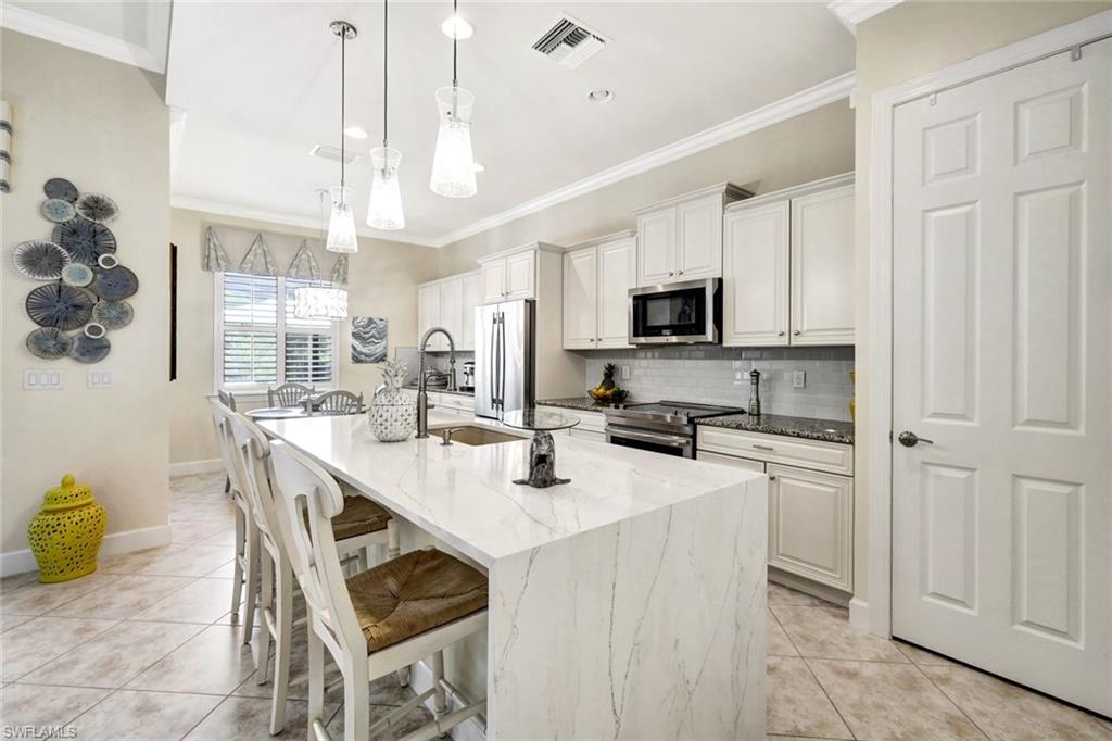 12121 Chrasfield Chase Property Photo 11